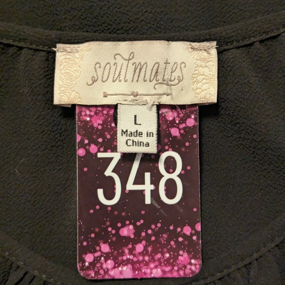 5/$25 Soulmates Open Shoulder Blouse - Picture 6 of 6